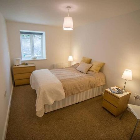 Champion Court Two Bedroom Flat Bristol Eksteriør bilde