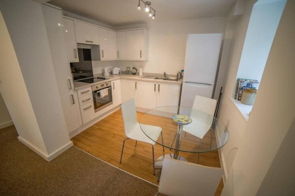 Champion Court Two Bedroom Flat Bristol Eksteriør bilde