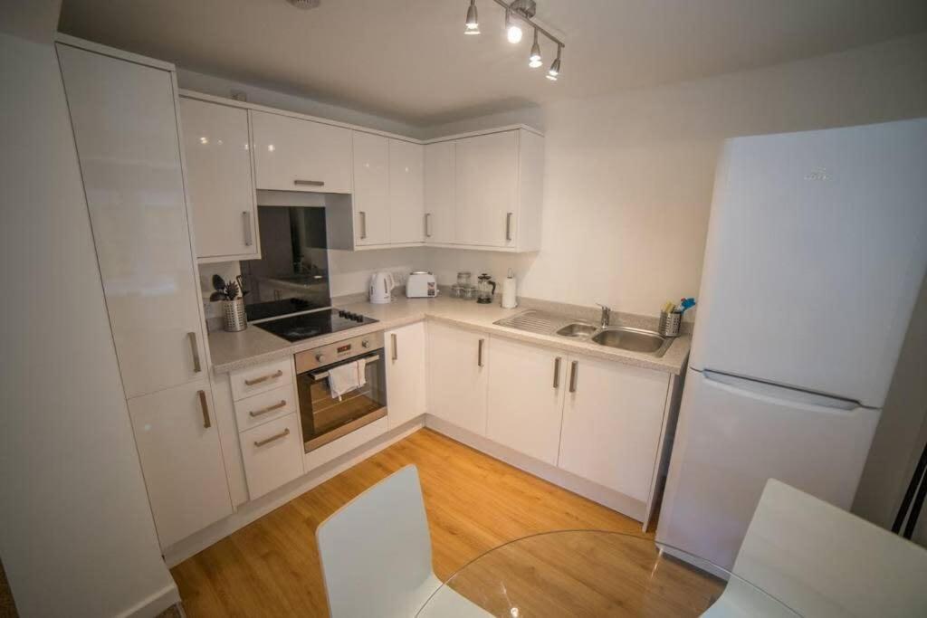 Champion Court Two Bedroom Flat Bristol Eksteriør bilde